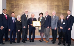 Đại sứ Việt Nam tại Mỹ thăm bang Washington, trụ sở Boeing