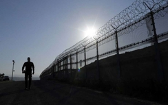 Chính quyền ông Trump "không nói chơi" về dự án ngăn biên giới Mexico