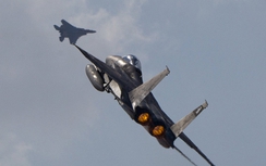 Syria sẵn sàng bắn rơi máy bay nước ngoài nếu không kích Damascus