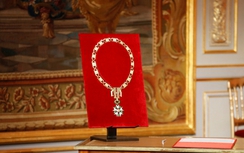 Tổng thống Syria trả lại huân chương Bắc Đẩu Bội Tinh cho Pháp