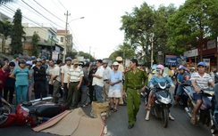 Sụp ổ gà, cô gái trẻ bị xe tải cán qua người