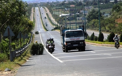 Bát nháo trên cao tốc Liên Khương-đèo Prenn