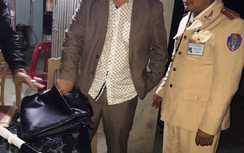 Kiểm tra xe vi phạm giao thông "lòi" ra ma túy