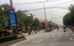 Xe khách tông xe đạp điện, nữ sinh lớp 10 nhập viện