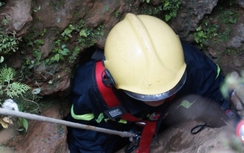 Ảnh: Toàn cảnh cứu hộ 3 phu vàng kẹt dưới hang Kịt