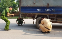 Khám nghiệm "xe tải nghi vấn mất phanh" gây tai nạn