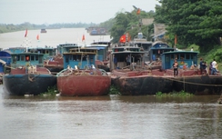 Ninh Bình: Kêu gọi tàu thuyền vào nơi trú ẩn an toàn