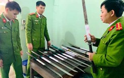 Mâu thuẫn khi hát karaoke, nhóm thanh niên chém nhau kinh hoàng trên QL1A