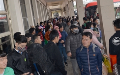 Vì sao vé xe khách tăng "sốc" dịp Tết?