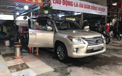 Ô tô đổ xô đi dọn rửa, tút tát sau kỳ nghỉ lễ