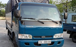 Xe tải Thaco bốc ngẫu nhiên biển ngũ quý 8 siêu đẹp