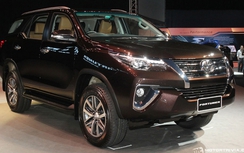 Bốn chiếc Toyota Fortuner 2018 đã cập cảng Hải Phòng