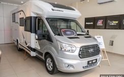 Ngôi nhà di động được hoán cải từ Ford Transit, giá 3,2 tỷ đồng