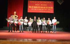 Đại học GTVT trao giải cho các nghiên cứu khoa học xuất sắc