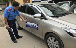 Taxi “dù” gian lận cước của khách Tây nhận phạt 11,5 triệu