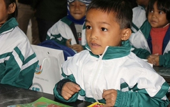 Tân Hiệp Phát tặng hàng ngàn suất quà cho bệnh nhân, trẻ em