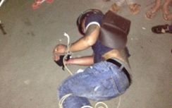 Bắt thanh niên ngáo đá dùng dao đâm vào mặt CSGT