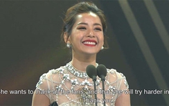 Chi Pu rạng rỡ nhận giải tại Asia Artist Awards 2016