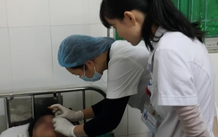 Cứu sống thanh niên bị bắn súng hoa cải vào mặt