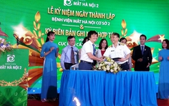 Phẫu thuật tật khúc xạ miễn phí cho 30 chiến sĩ Hải quân