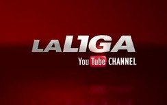 Sao Barca khiến fan nhí bật khóc