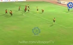 Sao vô danh đi bóng như Messi dứt điểm như Suarez