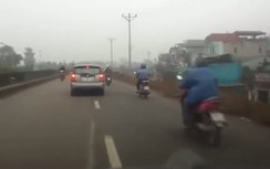 Cô gái gây tai nạn liên hoàn vì giật mình thấy ô tô