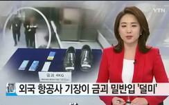 Clip: Cơ trưởng, tiếp viên Vietnam Airlines bị bắt vụ "6kg vàng"