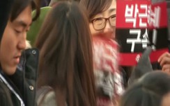 Tổng thống Park có thể khôi phục quyền lực, dân sục sôi biểu tình