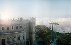 Đến Bà Nà Hills dịp 8/3, du khách nữ nhận trang sức giá trị