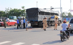 Đà Nẵng: Hai thanh niên chết thảm dưới gầm xe tải