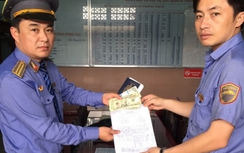 Hành khách Canada nhận lại 1.200 USD bỏ quên trên tàu SE3