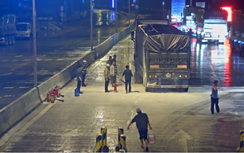 Giải cứu xe đầu kéo bốc cháy tại Trạm thu phí Tam Kỳ