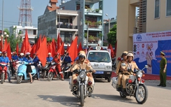 Bắc Kạn: Tuyên truyền ATGT bằng xe lưu động dịp Tết Nguyên đán