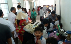 12 học sinh nhập viện nghi ngộ độc do ăn xôi sáng