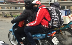 Muôn kiểu "thồ" đồ về quê ăn Tết