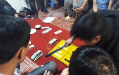 Đột kích trại nuôi cá, bắt sới bạc khủng thu hơn 700 triệu đồng