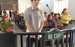 Hung thủ tạt xăng đốt chết người lãnh 10 năm tù