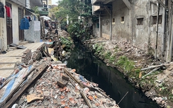 Tây Hồ (Hà Nội): Dự án cải tạo mương Thụy Khuê chậm tiến độ gây ô nhiễm môi trường