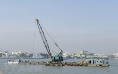 Thu hồi nhiều giấy phép khai thác cát trên sông Tiền, sông Hậu