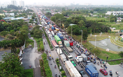 Thành phố Hồ Chí Minh: Đề xuất thiết lập “làn sóng xanh” giảm ùn ứ khu vực cảng Cát Lái