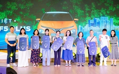 Vinhomes trao 13 xe VinFast cho cư dân mua nhà tại Vinhomes Ocean Park 1