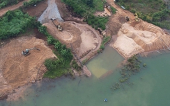 Gia Lai - Kon Tum phối hợp xử lý “cát tặc” tại khu vực lòng hồ thuỷ điện Ialy