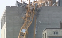 Sập cần cẩu ở Canada, hơn 1.700 công nhân phải sơ tán