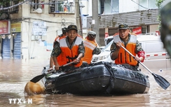 Trung Quốc: Mưa lớn gây ngập lụt nhiều địa phương, giao thông bị tê liệt