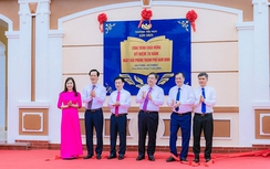 Gắn biển công trình chào mừng kỷ niệm 70 năm Ngày Giải phóng thành phố Nam Định