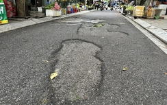 Cầu Giấy (Hà Nội): “Ngán ngẩm” với những con đường xuống cấp