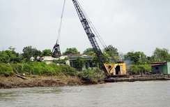 Vĩnh Long: Công bố tình huống khẩn cấp sạt lở bờ sông Cổ Chiên