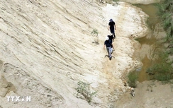 Cát tự nhiên thiếu nhưng cát nhân tạo thay thế vẫn “ế”