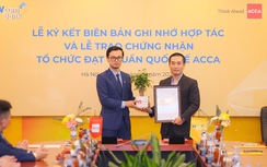 PVcomBank được trao chứng nhận Tổ chức đạt chuẩn Quốc tế ACCA